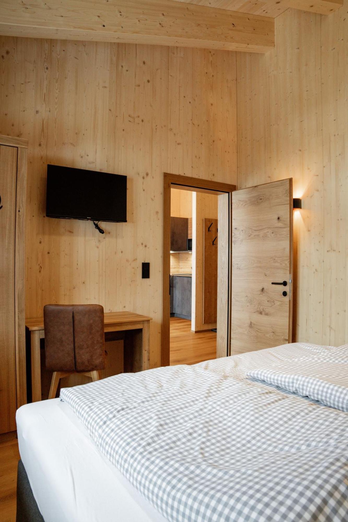 Berwang Chalets - Enzian Ngoại thất bức ảnh